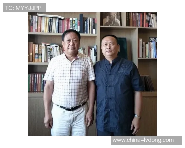 中国足球明星杨宁一的传奇人生与职业生涯回顾
